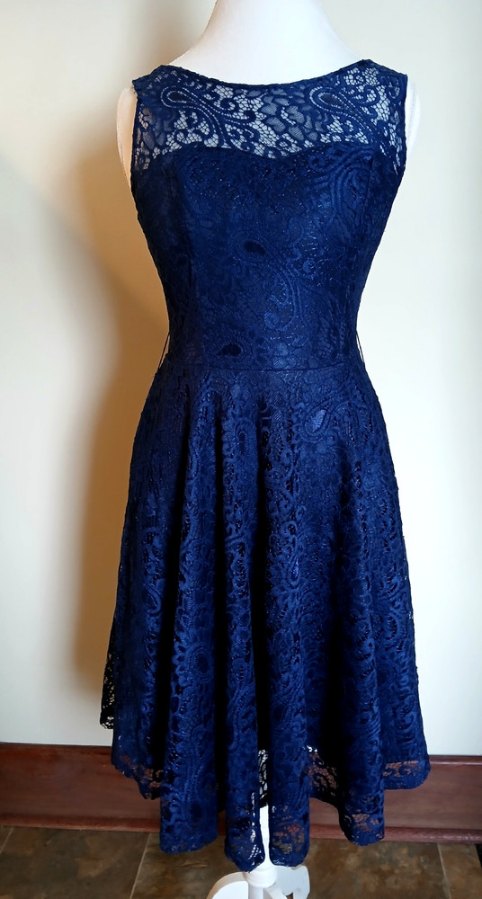 IVNS Formal A-Line Navy Blue Floral Lace Lined Dress Size M Machine Washable