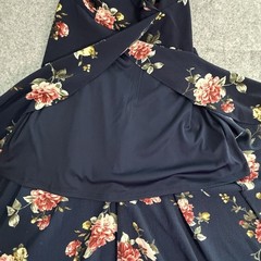 Navy Floral Ruffle Cold Shoulder Hi/Low Midi Dress Women&rsquo;s Size 3 FemGem