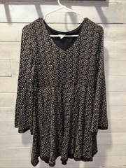 Hem & Thread Women’s Black Round Neck Long Sleeve Floral Dress Sz L