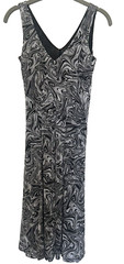 Michael Kors Women&rsquo;s Dress P/S V-Neck Front Back White Black Lined Stretch