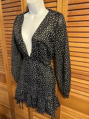 Black Paisley Dot Print Low Cut V-Neck, Long Sleeve Mini Dress, M
