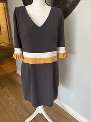 Camilyn Beth Sz 10 Dress Half Sleeve V Neck Ruffle Gray Yellow White Stripe