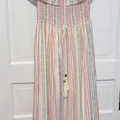 NWOTKindred Off-The-Shoulder Smocked Striped Maxi Dress w/Tassel Tie size L Boho