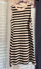 Old Navy Women’s S Charcoal/White Striped Shift Dress Sleeveless Crew Neck Knee
