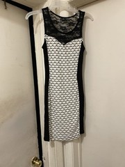 Black & White Lace-Top Sheath Dress Size M