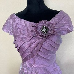 London Times dress women 10 metallic ruffle boat neck cocktail purple