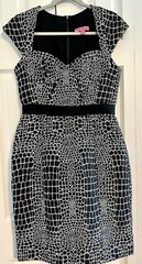 Betsy Johnson Dress Size 6 Black & White Alligator Crocodile Print Women’s New