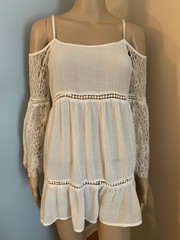 EN CREME ANTHRO M Jr Ivory TIERED COLD SHOULDER DRESS Cover Up Long Lace Sleeves