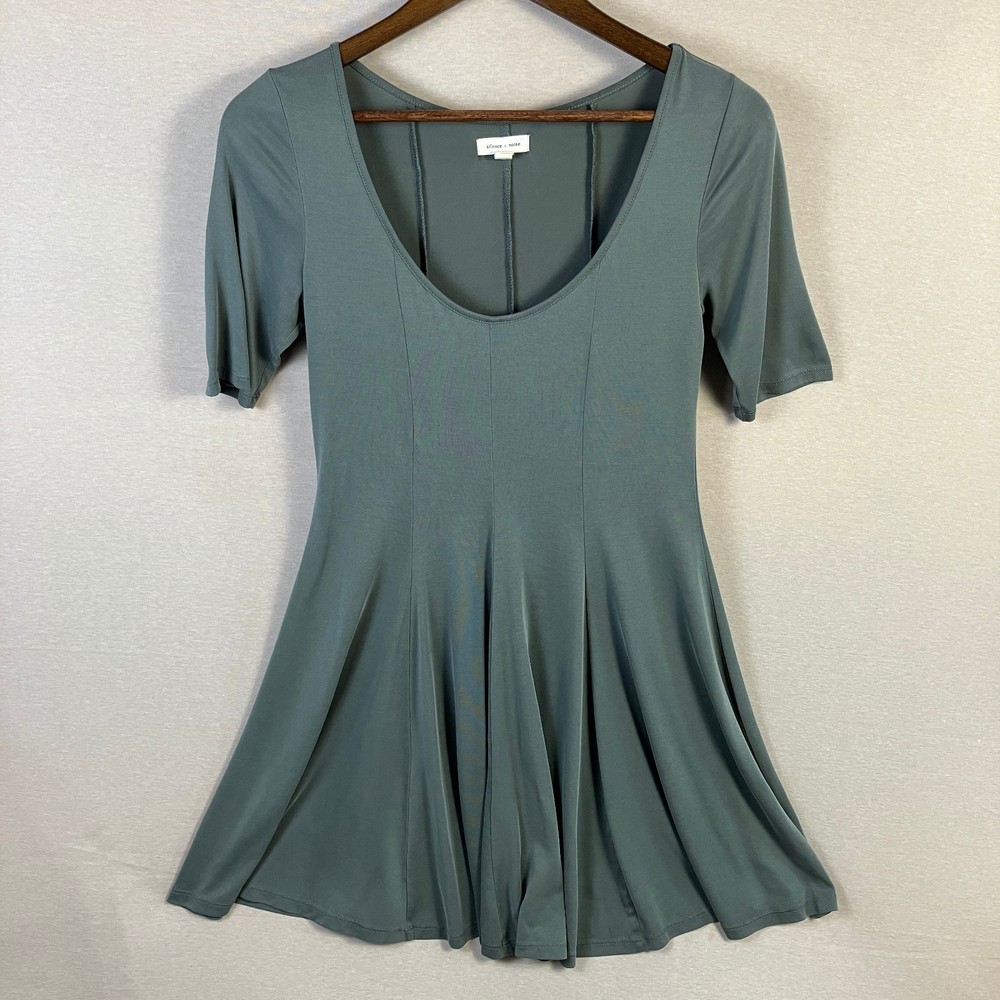 Silence + Noise Flowy Fit & Flare Scoop Neck Short Sleeve Dress Size M Sage