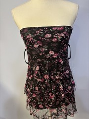 Rue 21 Strapless Sweetheart Dress With Layers Of Lace Black/Pink Floral Sz M NWT