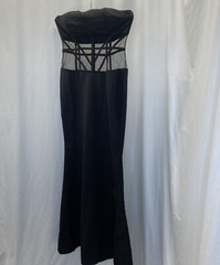 BliThe Long Black Low Cut Dress Size Large Color Black
