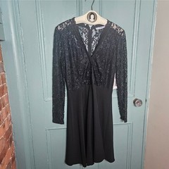 JustFab Lace Long Sleeve Dress Womens M Black NEW Fit Flare V-Neck CL1829112