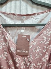 Yes fashion Pink Mauve Floral Print Flutter Sleeve Smocked Waist Front Slit Size