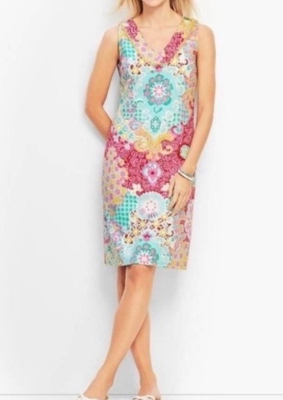 Talbots Medallion Interlock Shift Dress M Colorful Floral Sleeveless Summer