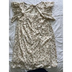 Gilli Shift Dress M Ivory Beige Abstract Geometric Print Ruffle Sleeve Tie Back