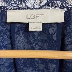 LOFT Navy Blue White Floral Print Split Neck Feminine Career Shift Dress Size S