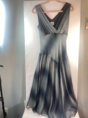 RABBIT RABBIT RABBIT DESIGNS SZ 6 VNECK GRAY V BACK SLEEVELESS SHEER LINED DDESS