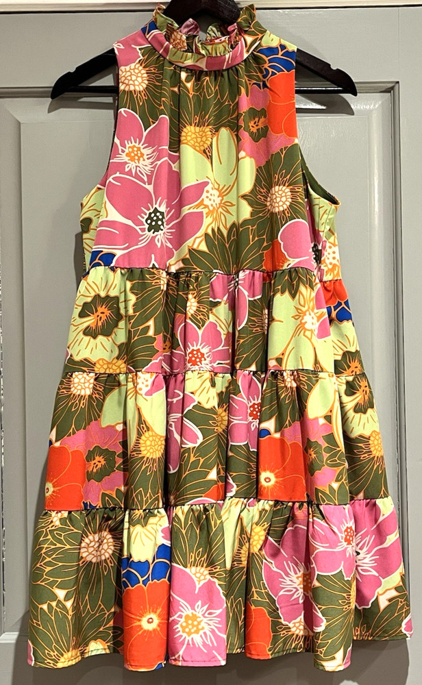 TCEC Mini Dress Size Medium Floral Tiered Ruffle Party Vacation Preppy College
