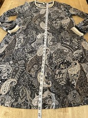 Prelude Womens Dress Size Medium Paisley Print Black Tan Cream Knit Neck & Wrist