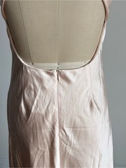$337 New KEEPSAKE the Label “Sahara” Satin Midi Dress in Oyster Pink Sz 4
