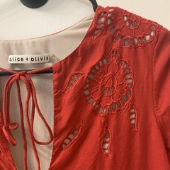 Alice & Olivia Morgana Red Embroidered Eyelet Shift Dress Size XS