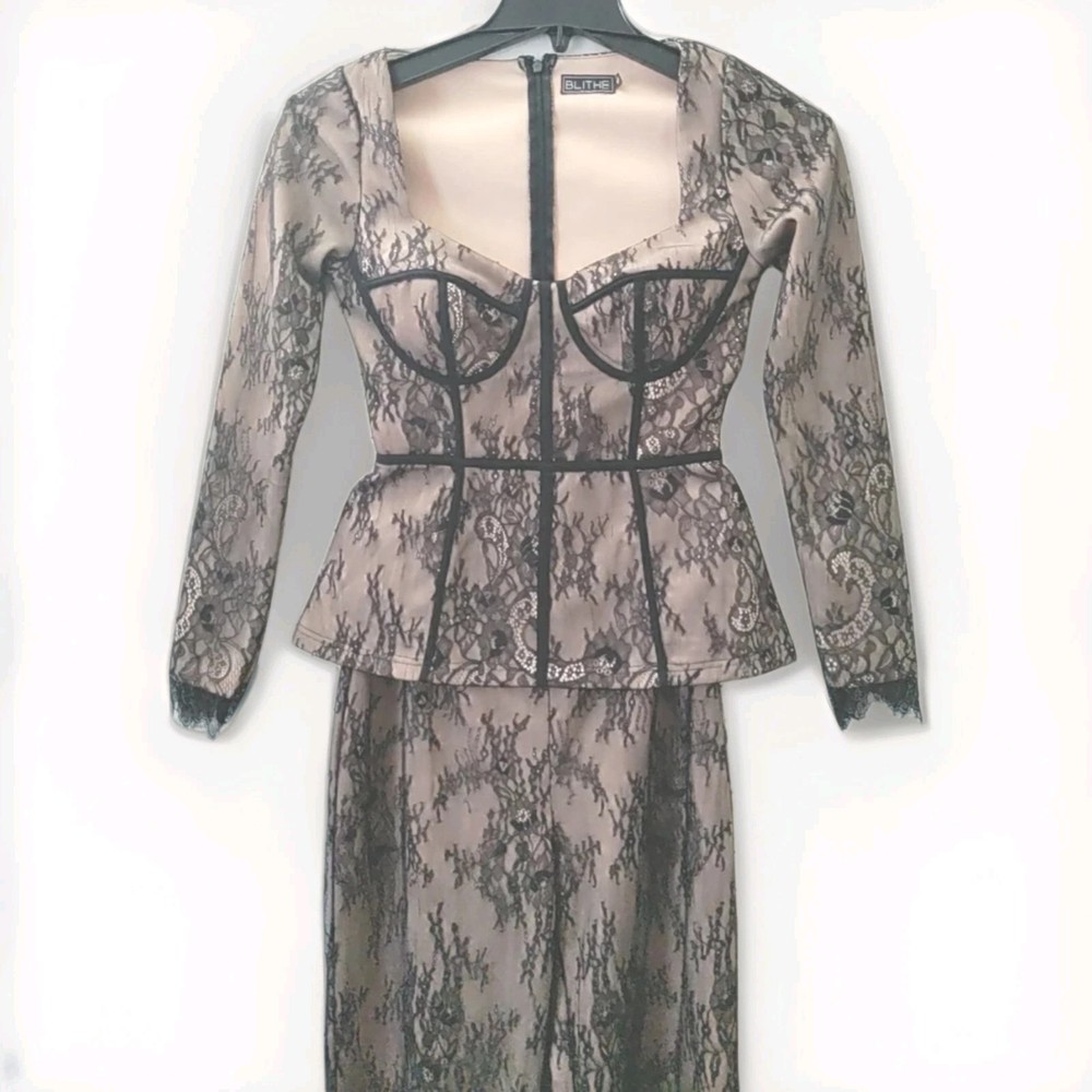 BLITHE LA Elegant Party Black Lace W. Tan Lining Pants Suit Woman&rsquo;s Sz Small