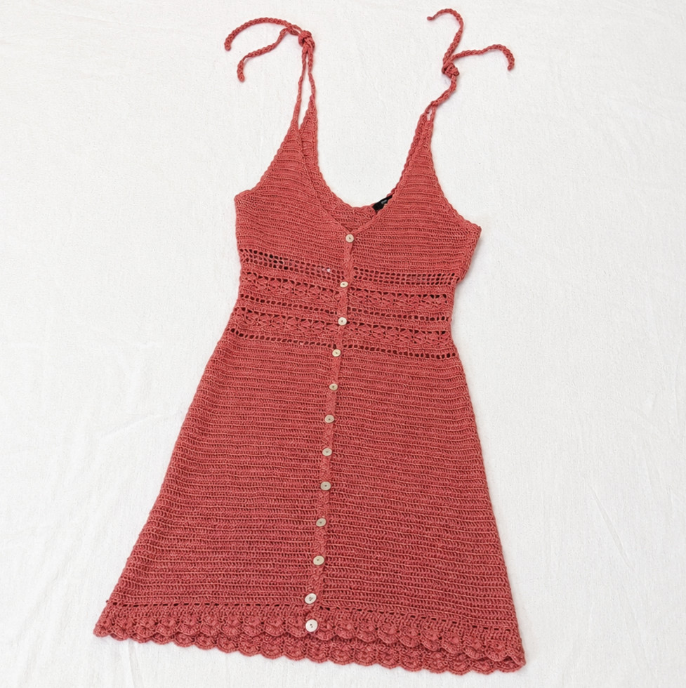 Forever 21 Women&rsquo;s Medium 100% Crochet Knit Dress Salmon Pink Adjustable Strap