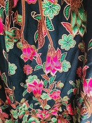Vintage Kaftan Batik By Rommel Size XL Pink Green Tan Cream Floral