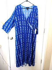 NEW Blue & White Geometric Pattern Dress – size 22/24W – Catherine&rsquo;s Black Label