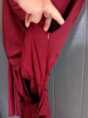 Blue Blush Sleeveless Dress Burgundy Medium Tie Front Off Shoulder (Na)