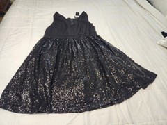 Torrid Size 22 Black Fit & Flare Knee Dress V-Neck Sleeveless Sequin Zip