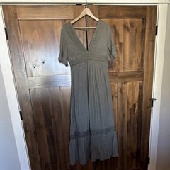 Wishlist Apparel Olive Lace Ruffle Maxi Dress L Flutter Short Sleeve V-Neck Tie