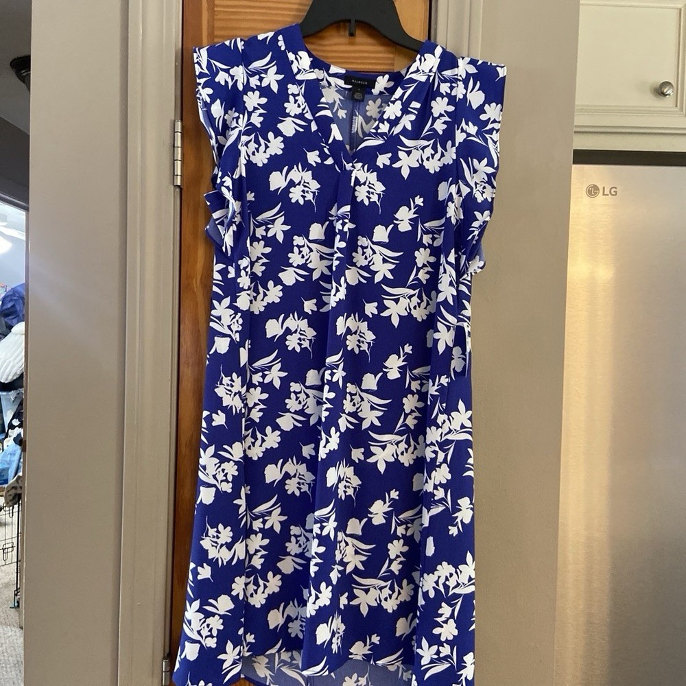 Halogen Womens Sundress Blue White Floral V-Neck Sleeveless Knee Length S NWT