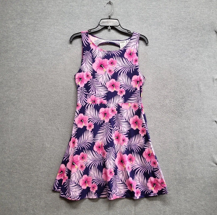 Women Sleeveless Button-Front Smocked Maxi Empire Waist Dress – Universal