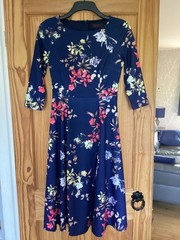 Dress Tells Navy Pink Floral Fit n Flare Comfy stretch fabric 3/4 Size S 8-10