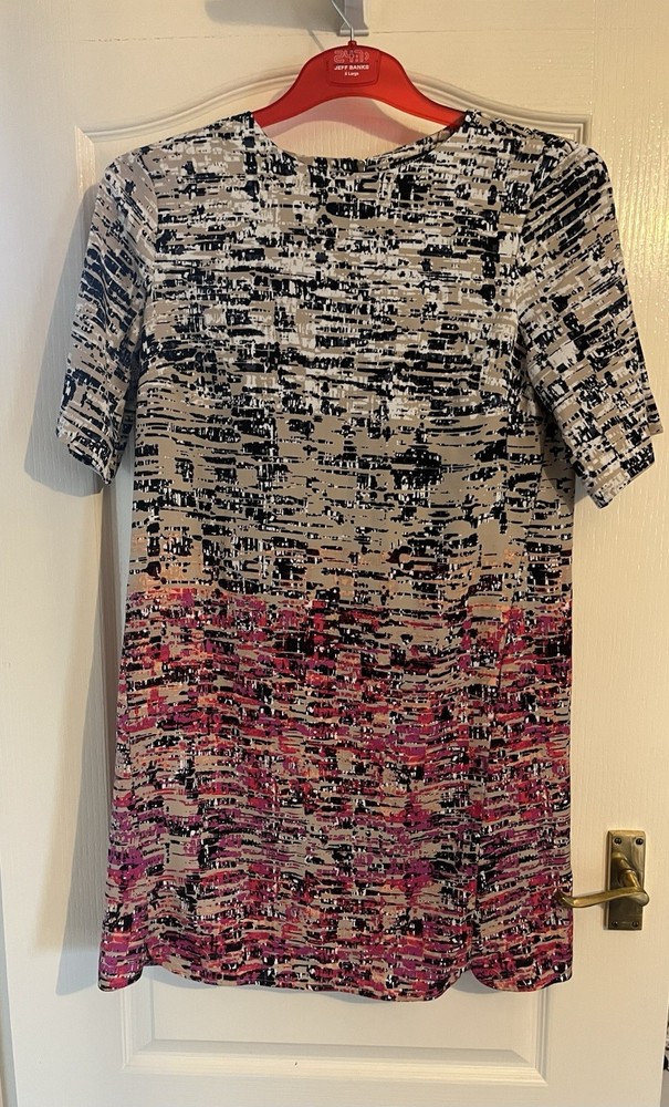 Warehouse Multicolored Short Sleeve, Round Neck Dress. Zip Back. Size 10