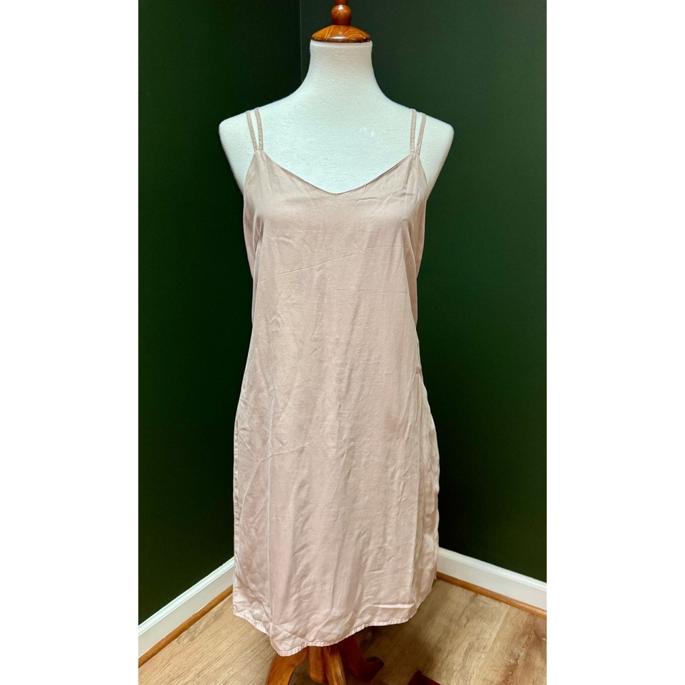 Thread & Supply Blush Pink V Neck Slip Dress Women&rsquo;s Size M