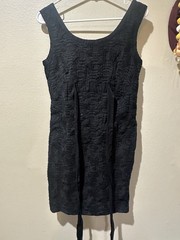 Max Studio Black V-Neck Sleeveless Textured Knit Tie Waist Shift Dress M
