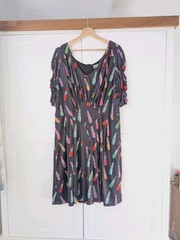 Lindy Bop Helen Swing Skater Dress Size UK 20 Black Multi Lipstick Novelty Print