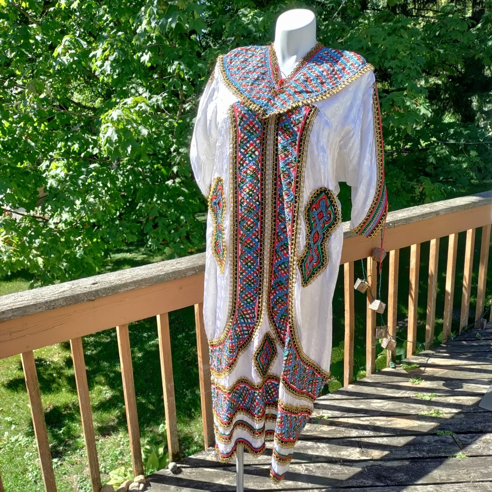 KAFTAN, No size tag, Please see measurements (Length Approx 51&Prime;)