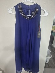Vince Camuto Blue Shift Dress Sleeveless Round Neck Beaded Knee Length Size 4