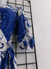 « NEW » WHITE CLOSET 🌸 SMALL==BLUE FLORAL PRINT / LINEN BLEND / WRAP MIDI DRESS