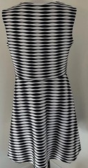 Black and White Patterned Dress 16W