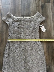 NWT CACHET MIDI Short Sleeve Mother Of Bride Dress Glitter Lace Size 10