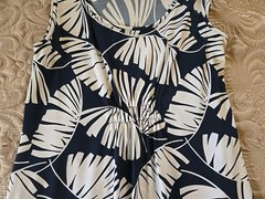 Tommy Bahama « S » Blue and White Leaf Pattern Sleevless Summer Dress