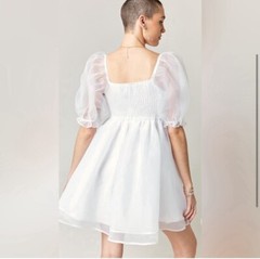Francesca&rsquo;s NWT Ina Puff Sleeve Mini Dress – White – Size Large