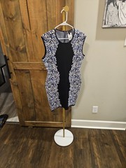 BCBGMAXAZRIA Optical Illusion Sheath Dress