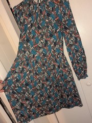 Boden Floral Long Sleeve Dress Size 2R Blue Green Animals Flowy Pockets