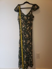 The Workshop Green Floral Midi to Maxi Dress w Leg Slit Vneck Cap Flutter Sleeve