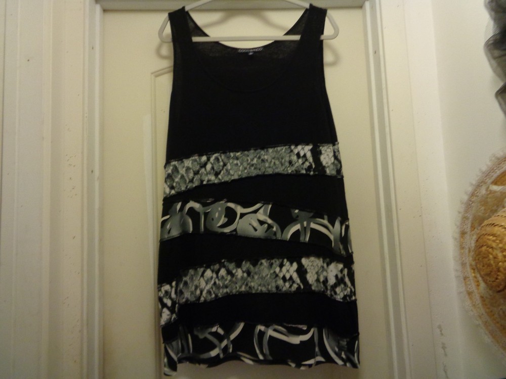 COCO BLANCO KNIT TUNIC BLACK WHITE GREY FUN DRESS L